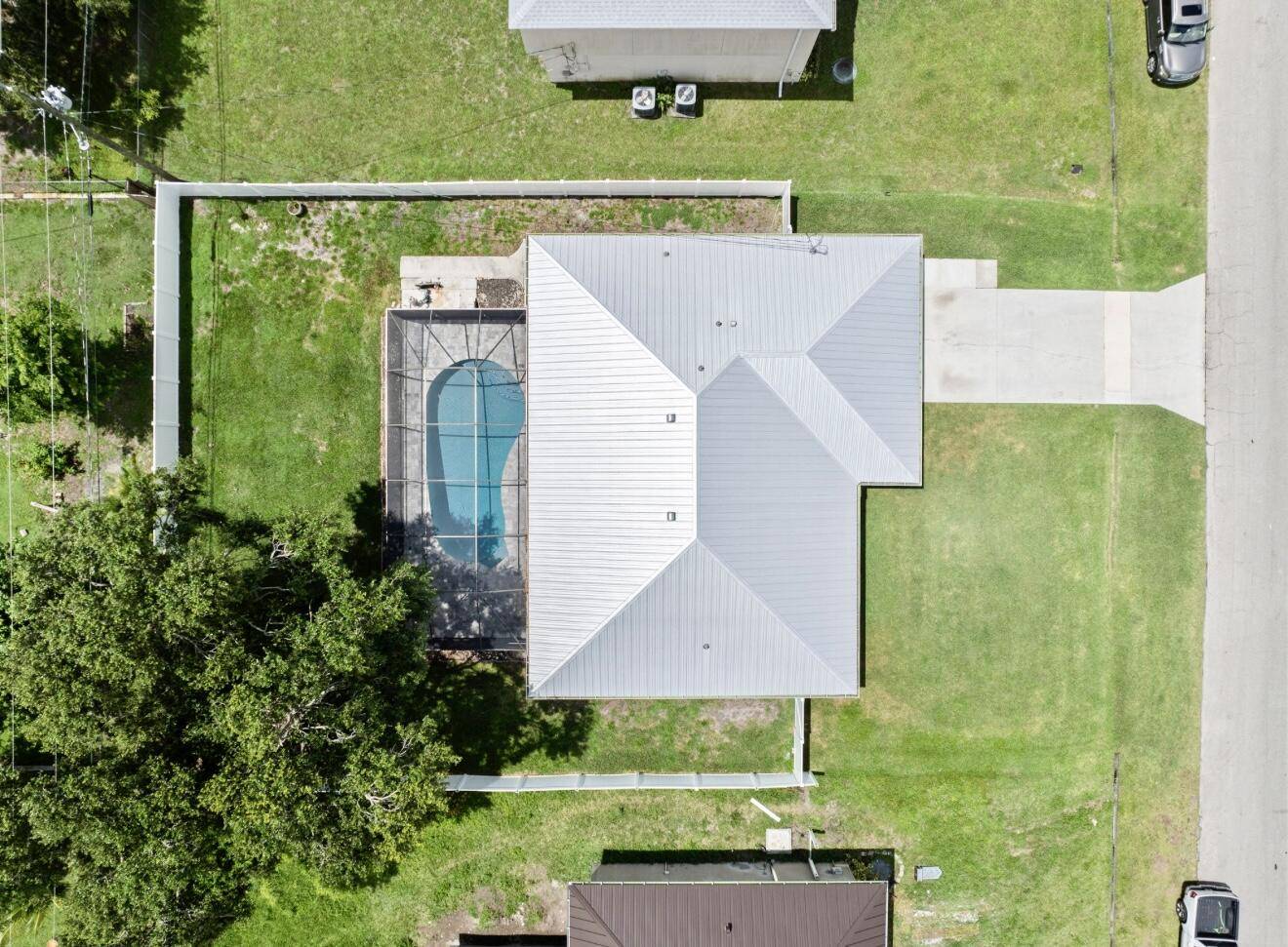560 SW Undallo RD, Port Saint Lucie, FL 34953