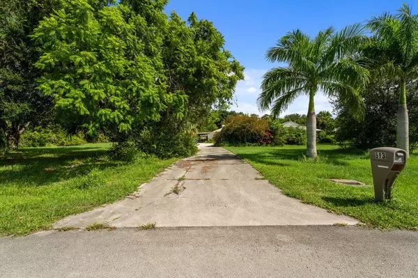 Stuart, FL 34997,513 SW Fuge RD