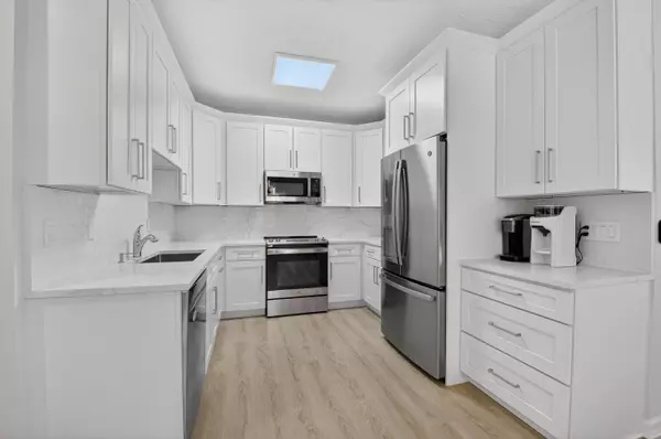 Boca Raton, FL 33433,21048 Via Eden