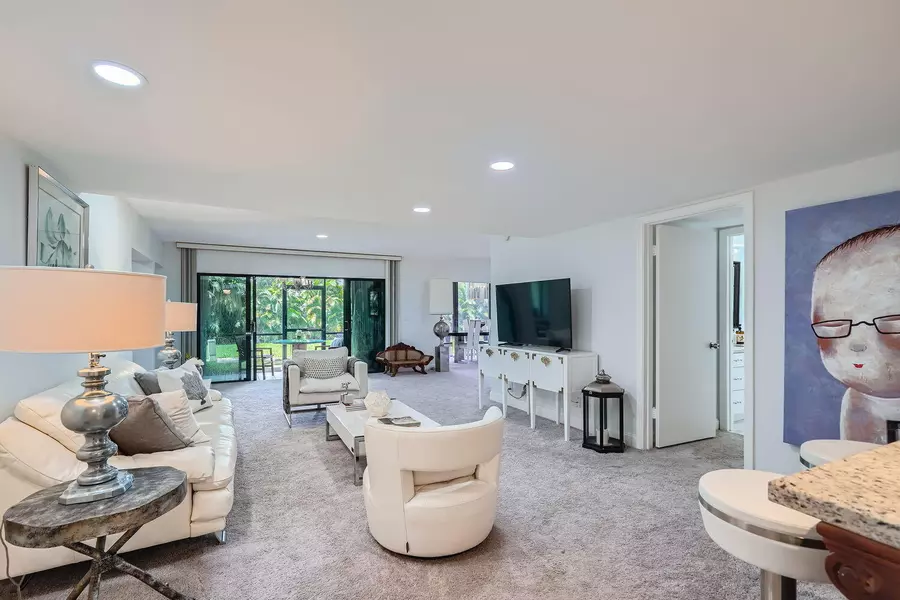 1705 Presidential WAY B103, West Palm Beach, FL 33401