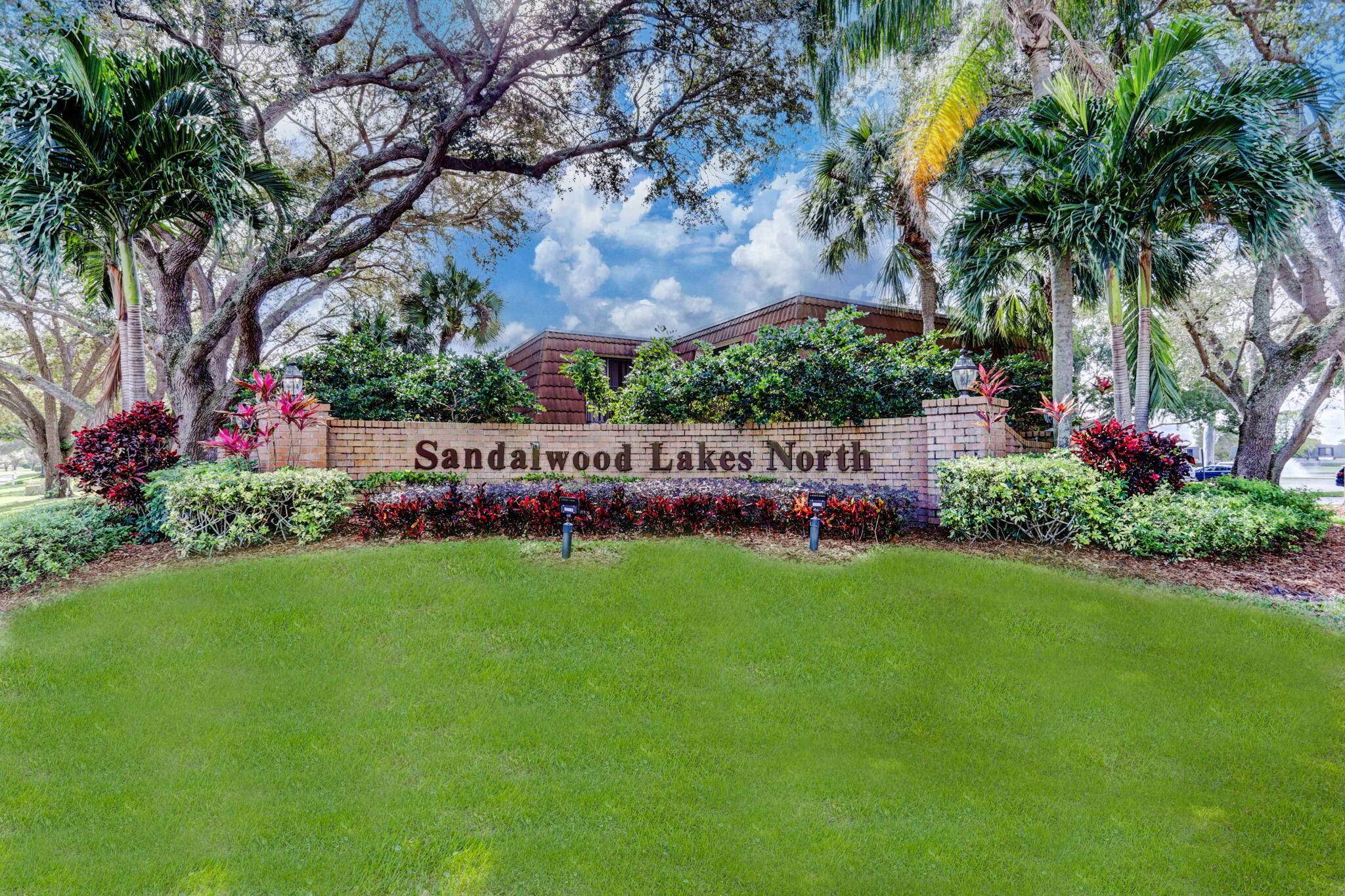 196 Charter WAY, West Palm Beach, FL 33407