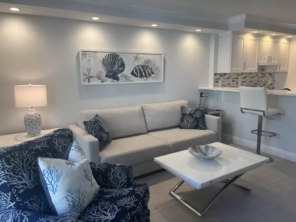 Boca Raton, FL 33432,2929 S Ocean BLVD 206