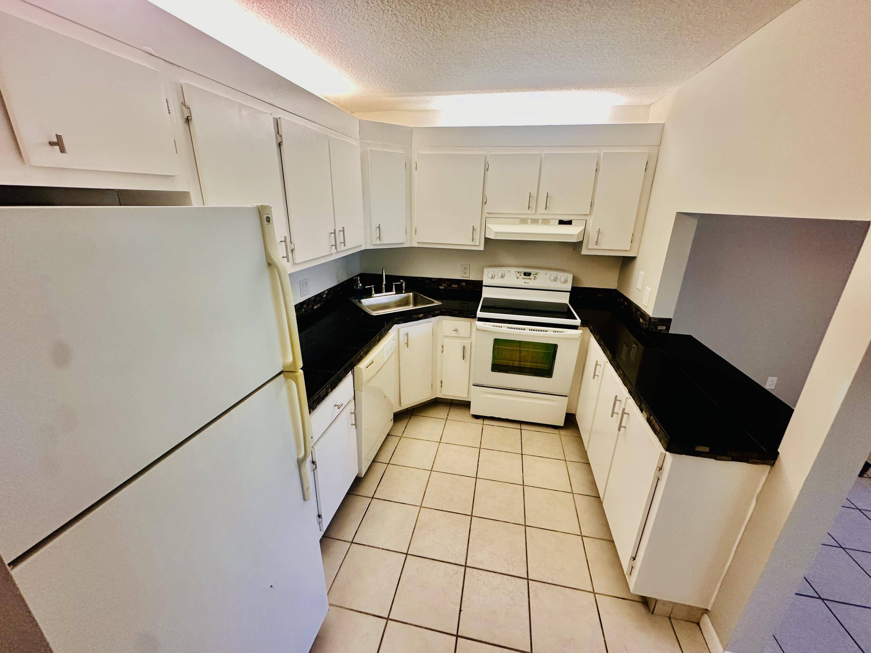 West Palm Beach, FL 33417,4759 Sable Pine CIR A1