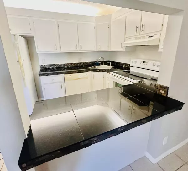 West Palm Beach, FL 33417,4759 Sable Pine CIR A1