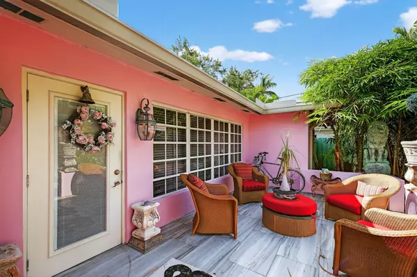 Fort Lauderdale, FL 33305,1912 NE 16th TER