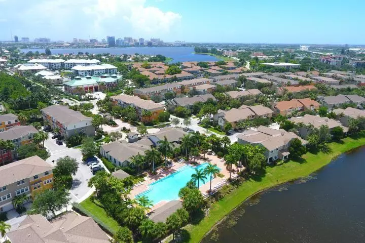 West Palm Beach, FL 33401,750 Millbrae 7 CT 7