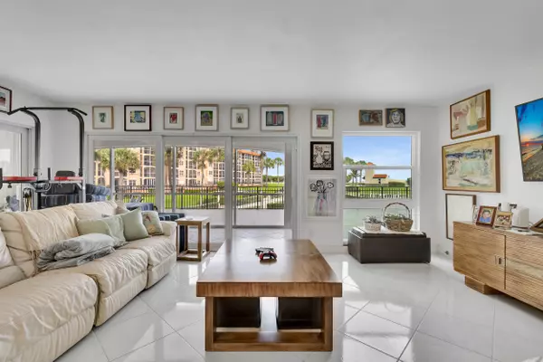 Boca Raton, FL 33431,2871 N Ocean BLVD D120