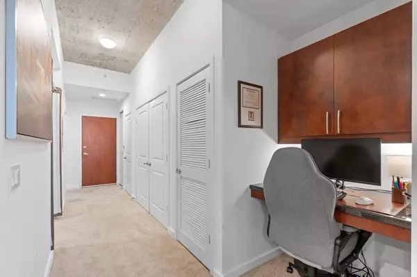 West Palm Beach, FL 33401,300 S Australian AVE 1101