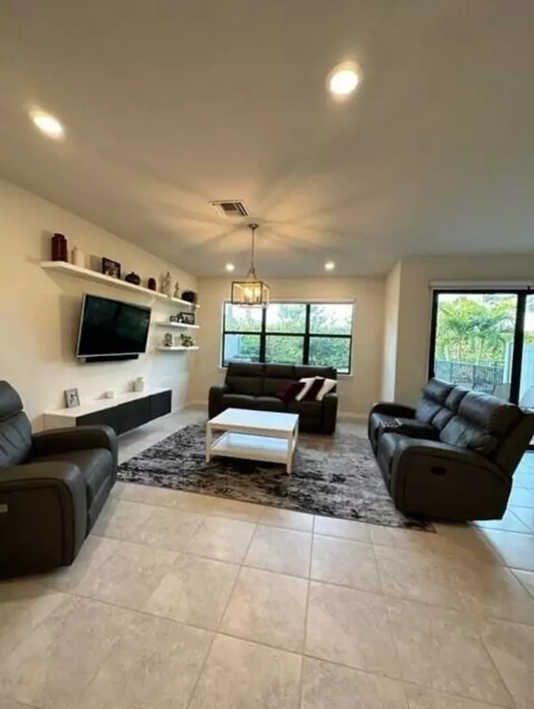 Lake Worth, FL 33467,4460 San Fratello CIR