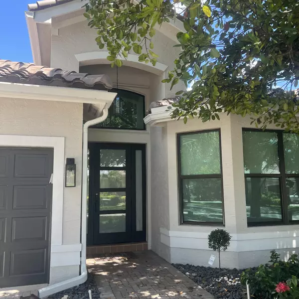 Boca Raton, FL 33498,19305 Skyridge CIR