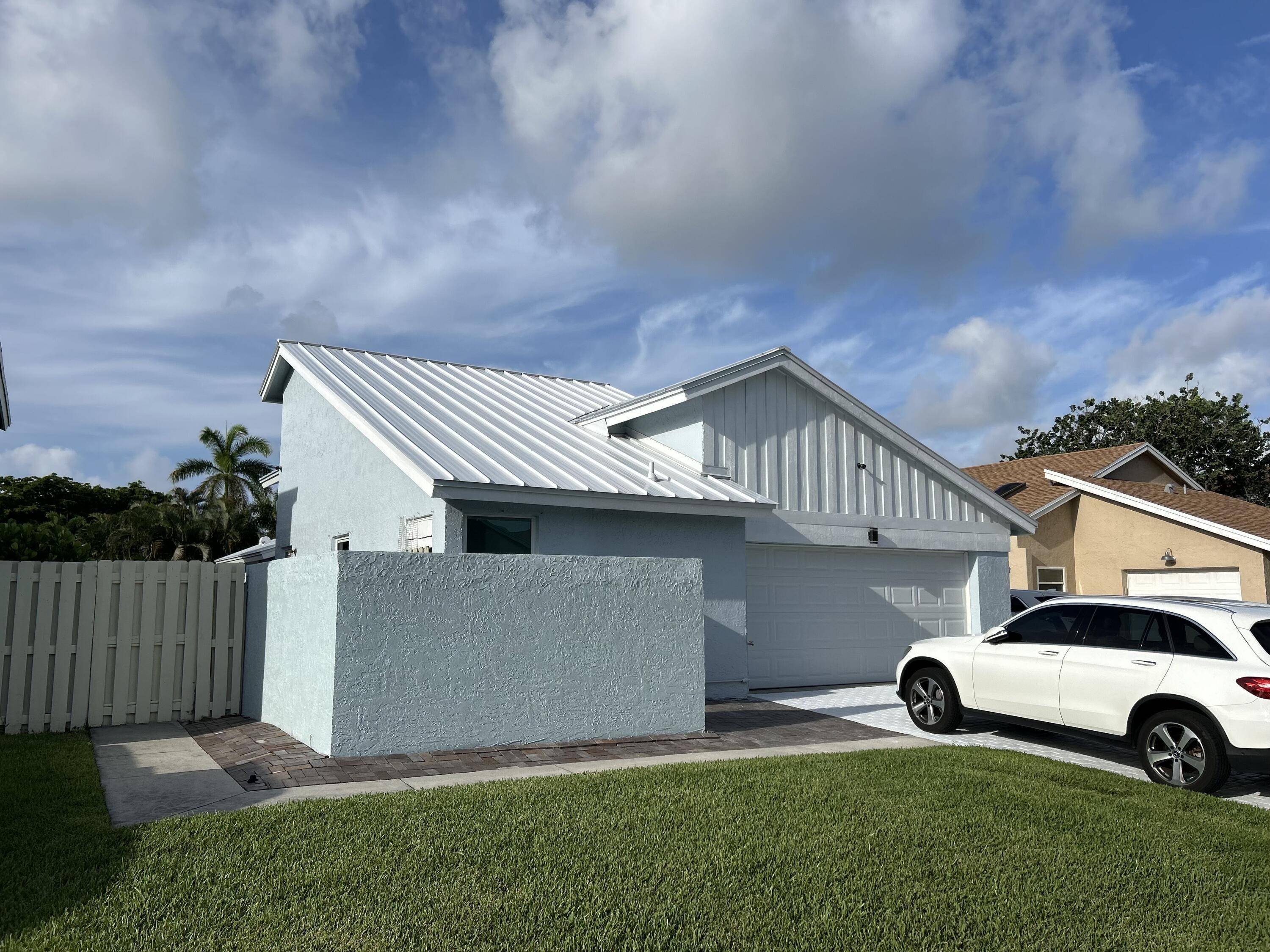 1930 NW 10th ST, Delray Beach, FL 33445