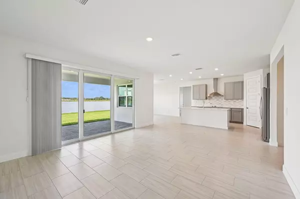 Vero Beach, FL 32966,5654 Hampton Park CIR