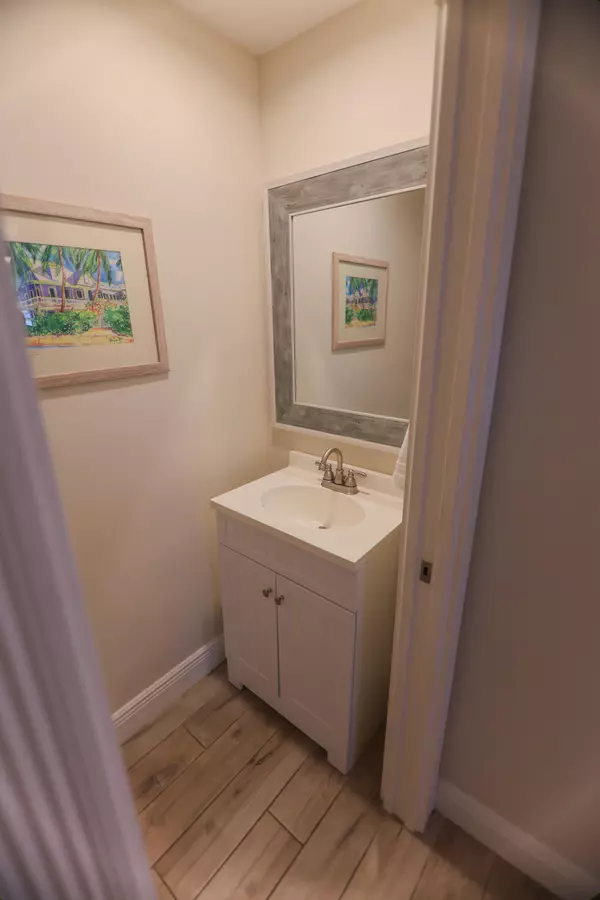 Jupiter, FL 33458,266 Iris DR