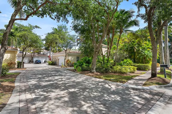 West Palm Beach, FL 33412,7719 Azalea CT