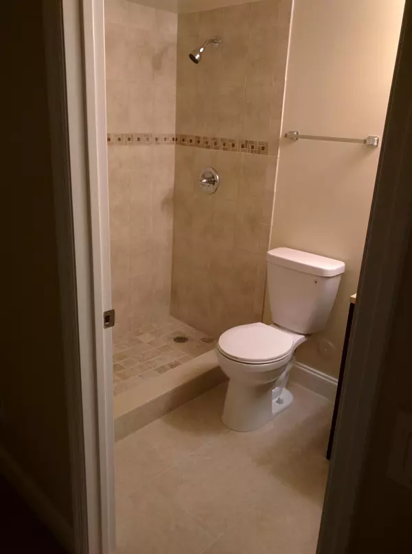 Boynton Beach, FL 33436,407 Meadows CIR 407