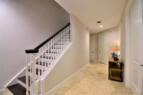 Boca Raton, FL 33431,4866 NW 16th AVE