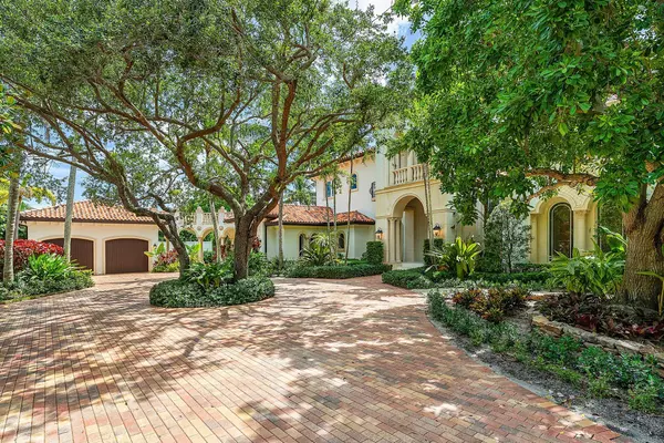 2002 NW 4th AVE, Delray Beach, FL 33444