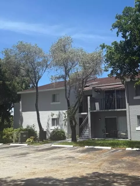 West Palm Beach, FL 33411,1179 N Benoist Farms RD 205