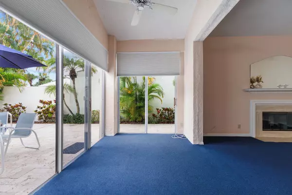 Palm Beach Gardens, FL 33418,10 Brighton CT