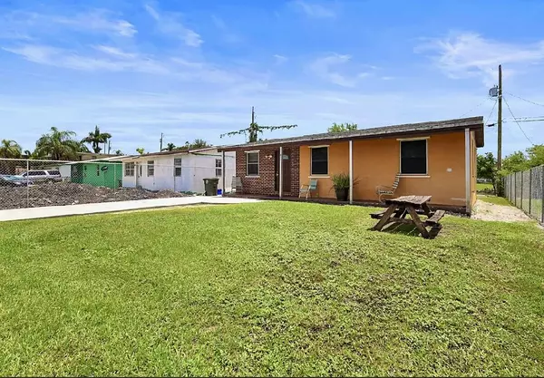 Belle Glade, FL 33430,531 SW 4th St ST