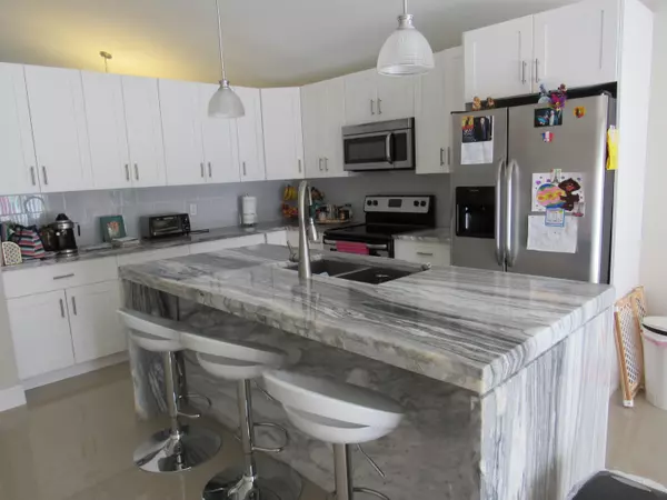 Boca Raton, FL 33428,22444 Middletown DR