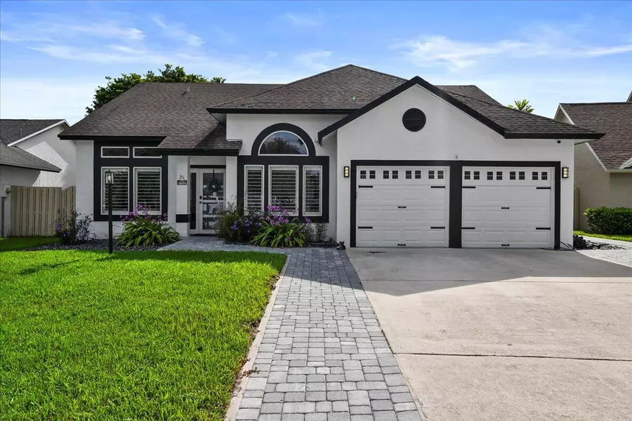 1560 Yachtman PL, Wellington, FL 33414