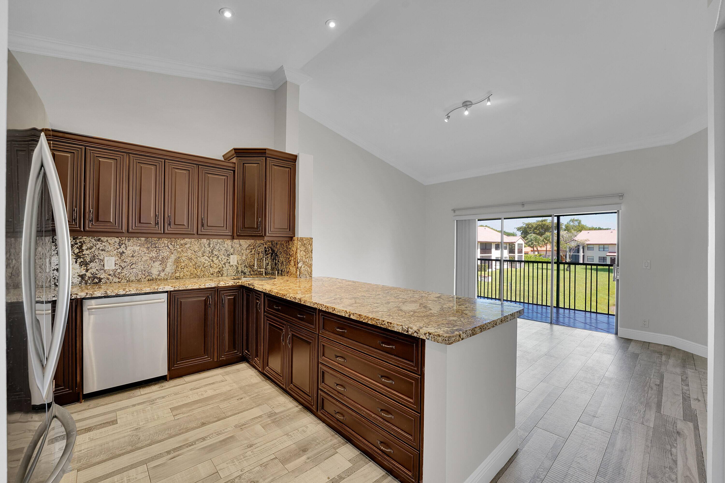 Deerfield Beach, FL 33442,704 Freedom CT