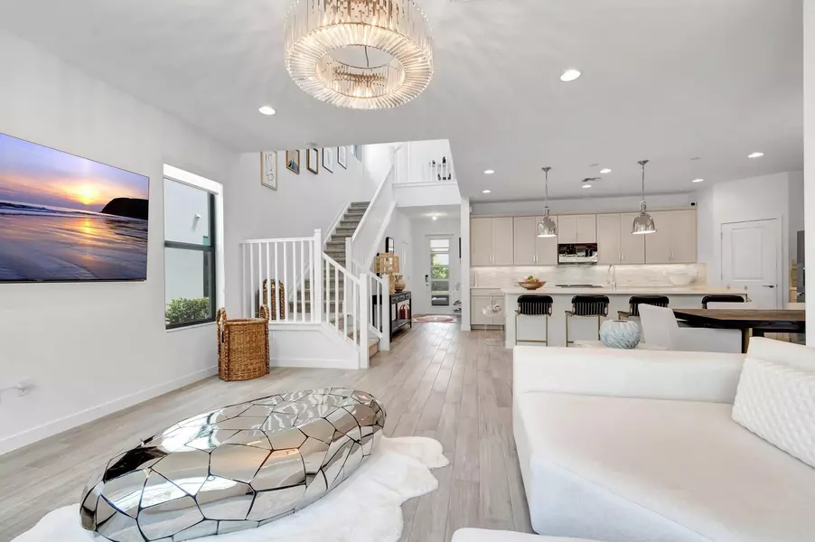 4343 Arcturus LN, Lake Worth, FL 33467