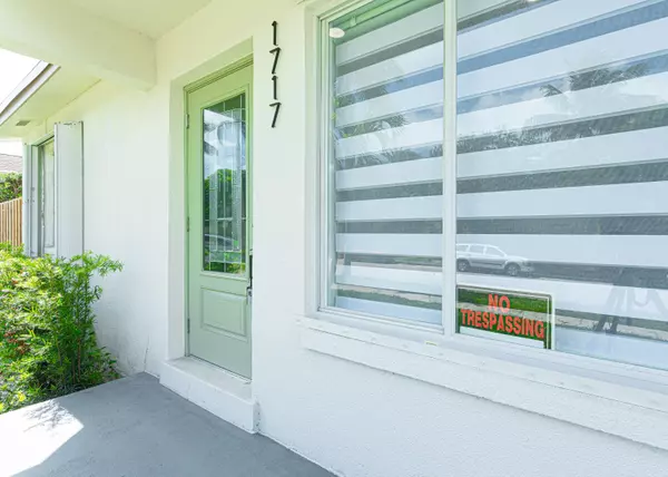 Lake Worth Beach, FL 33460,1717 N 16th CT