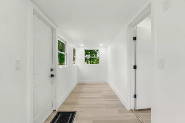 Delray Beach, FL 33444,114 NW 10th AVE