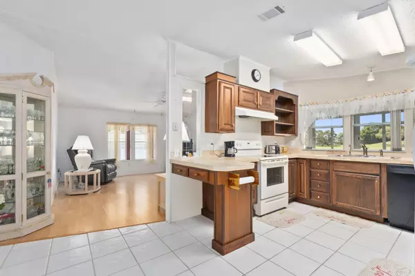 Port Saint Lucie, FL 34952,3316 Ironwood AVE
