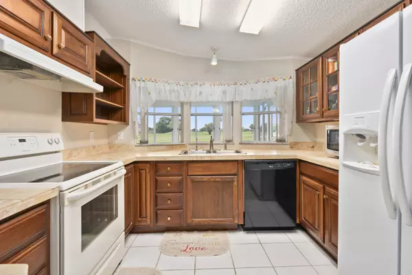 Port Saint Lucie, FL 34952,3316 Ironwood AVE