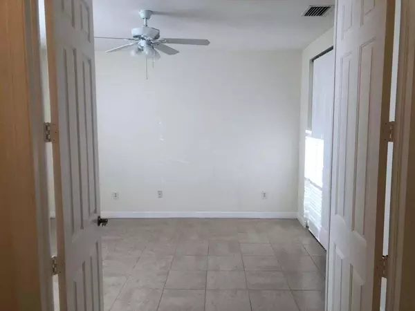 West Palm Beach, FL 33401,609 Amador 3 LN 3