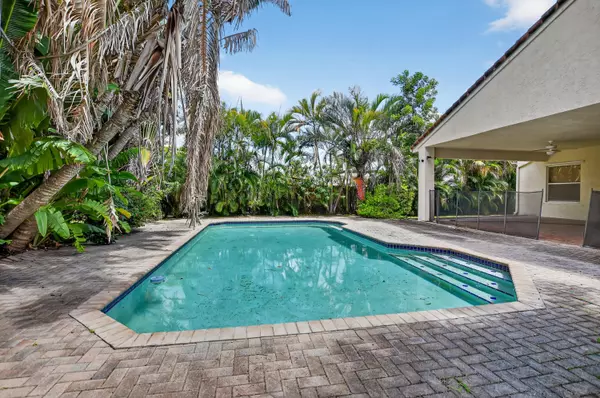 Boca Raton, FL 33431,3511 NW 4th AVE