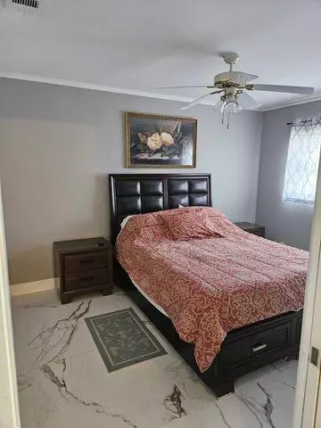 Lake Worth, FL 33463,2716 E E Emory DR G