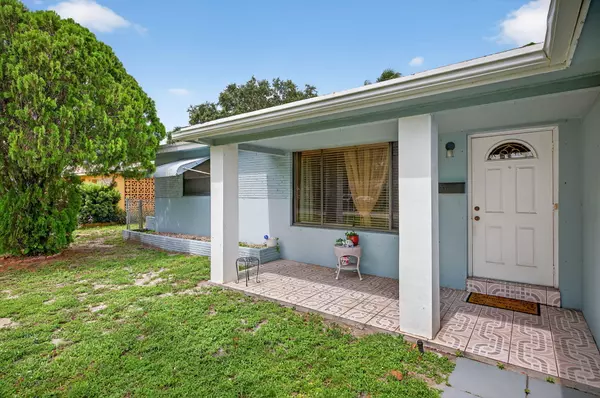 Hollywood, FL 33021,2420 N 58th TER