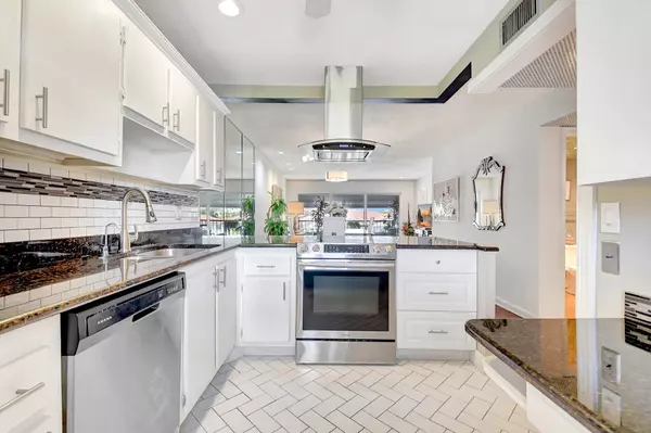 4070 Tivoli CT 307, Lake Worth, FL 33467