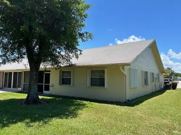 West Palm Beach, FL 33417,5272 Crystal Anne DR