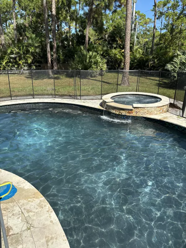 17025 Temple BLVD, The Acreage, FL 33470