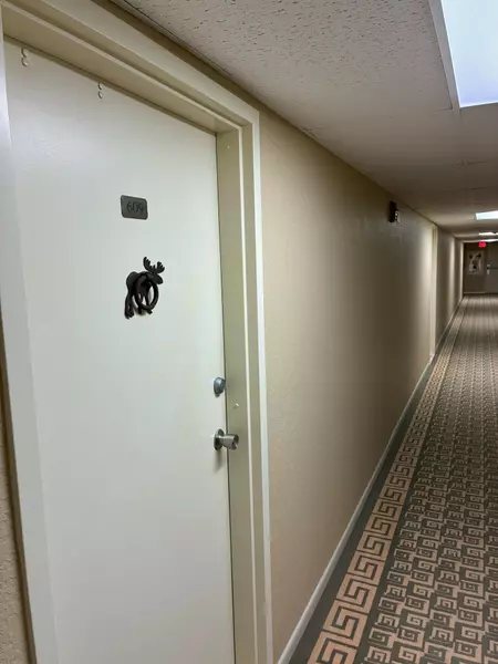 3540 S Ocean BLVD 609, South Palm Beach, FL 33480