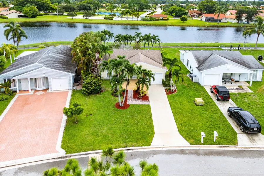 5456 Courtney CIR, Boynton Beach, FL 33472