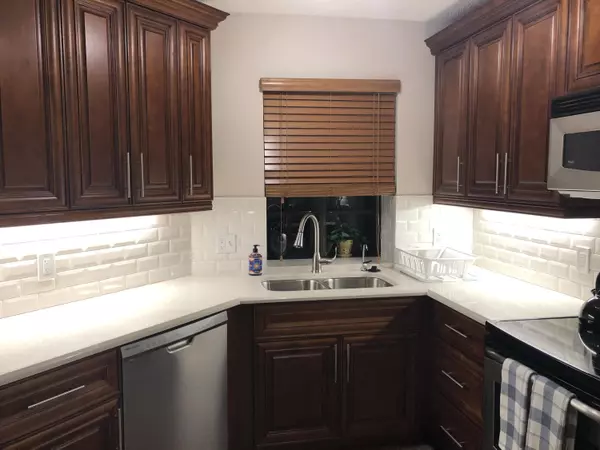 Boynton Beach, FL 33437,5187 Europa Dr A- Corner