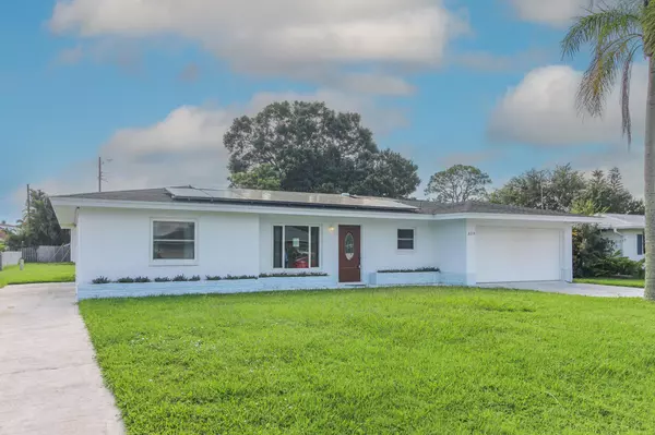 Port Saint Lucie, FL 34952,329 Holly AVE