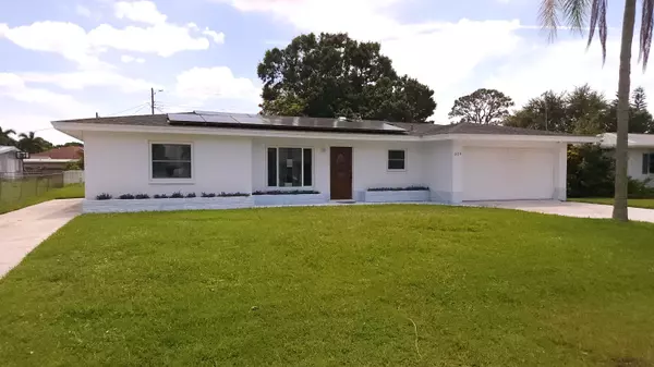 Port Saint Lucie, FL 34952,329 Holly AVE