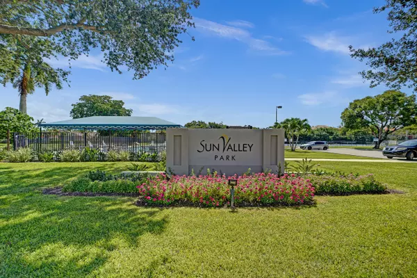 Boynton Beach, FL 33437,9744 Majestic WAY
