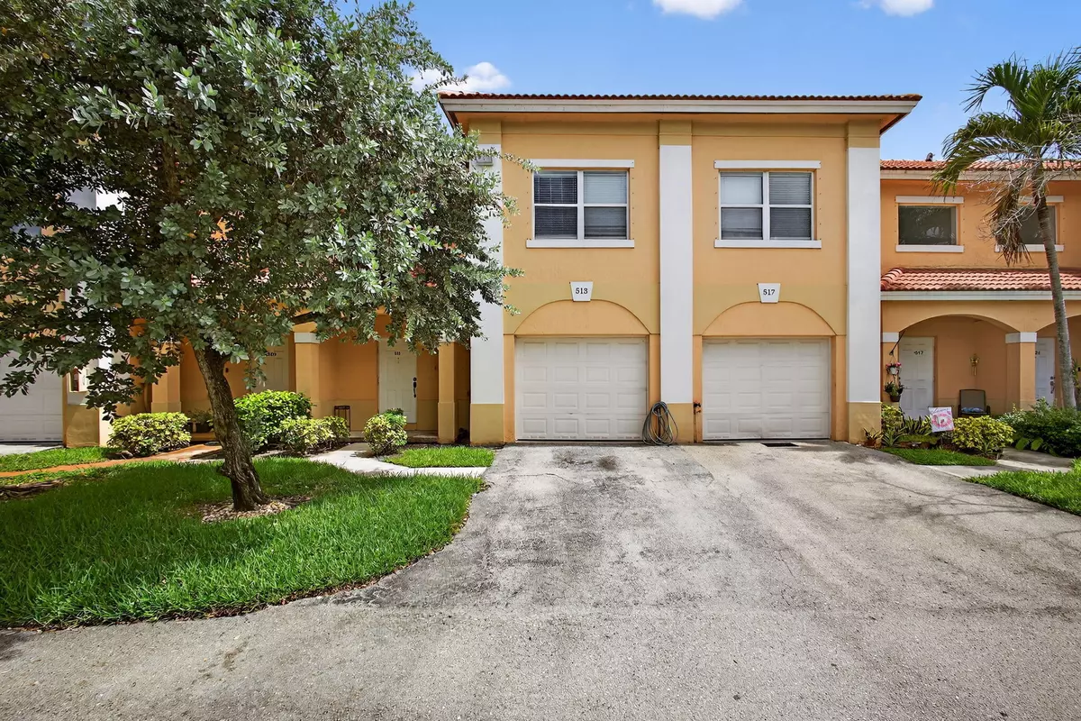 Palm Springs, FL 33461,513 Talia CIR