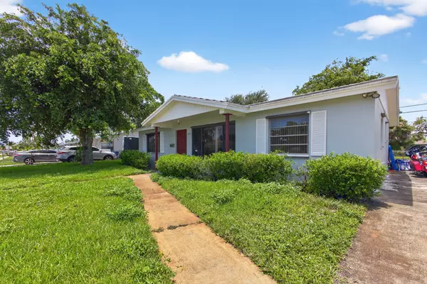 Riviera Beach, FL 33404,2251 E Avenue H