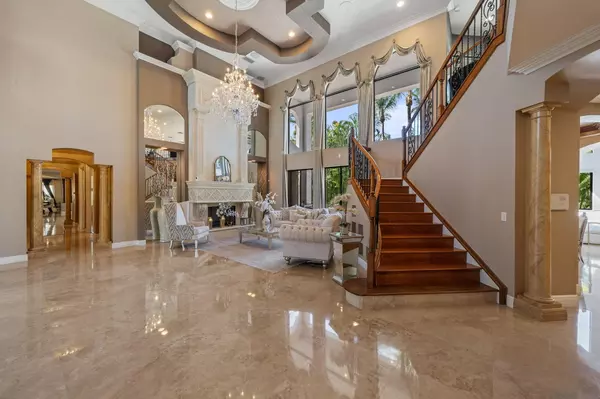 Wellington, FL 33449,10741 Versailles BLVD