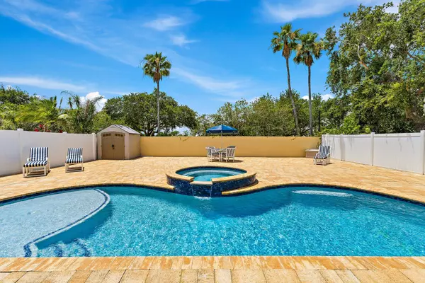 Jensen Beach, FL 34957,728 NW Waterlily PL