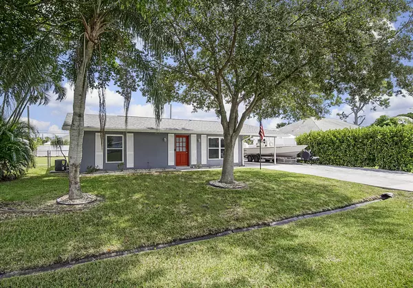 Port Saint Lucie, FL 34984,685 SE Chapman AVE